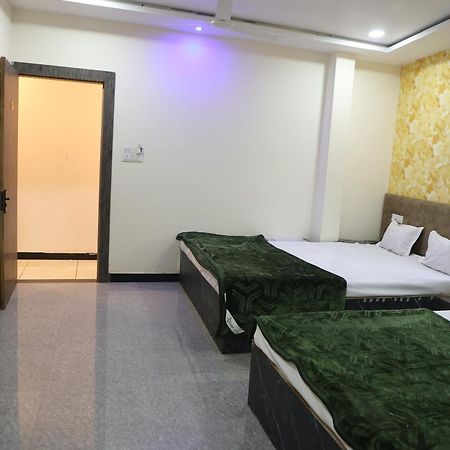 Hotel Somnath Inn Ujjain Room photo